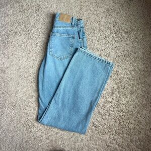 Cotton On high rise loose fit jeans. Size 2!